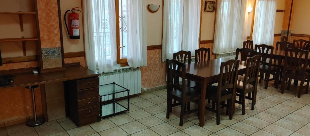 Hostal Estopinan Estopiñán del Castillo Kültér fotó